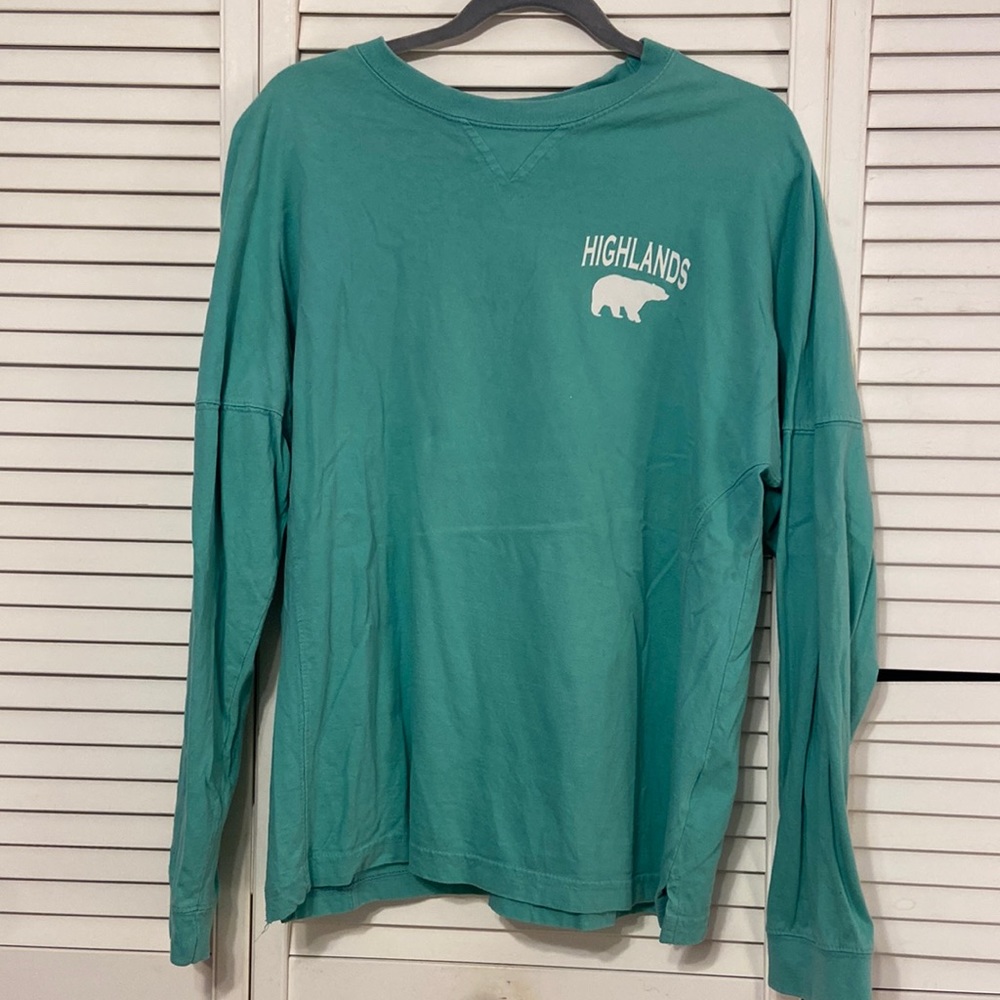 Turquoise long sleeve tee shirt from Highlands, NC